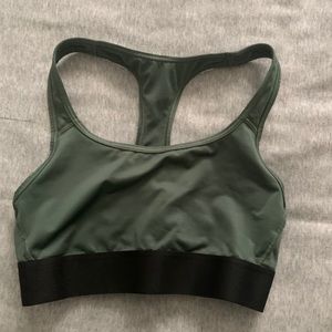 VICTORIA’s SECRETS SPORTS BRA